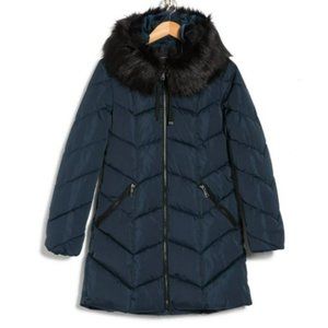 Tahari Brie Women's Chevron Quilted Puffer Coat with Faux Fur Trim Hood